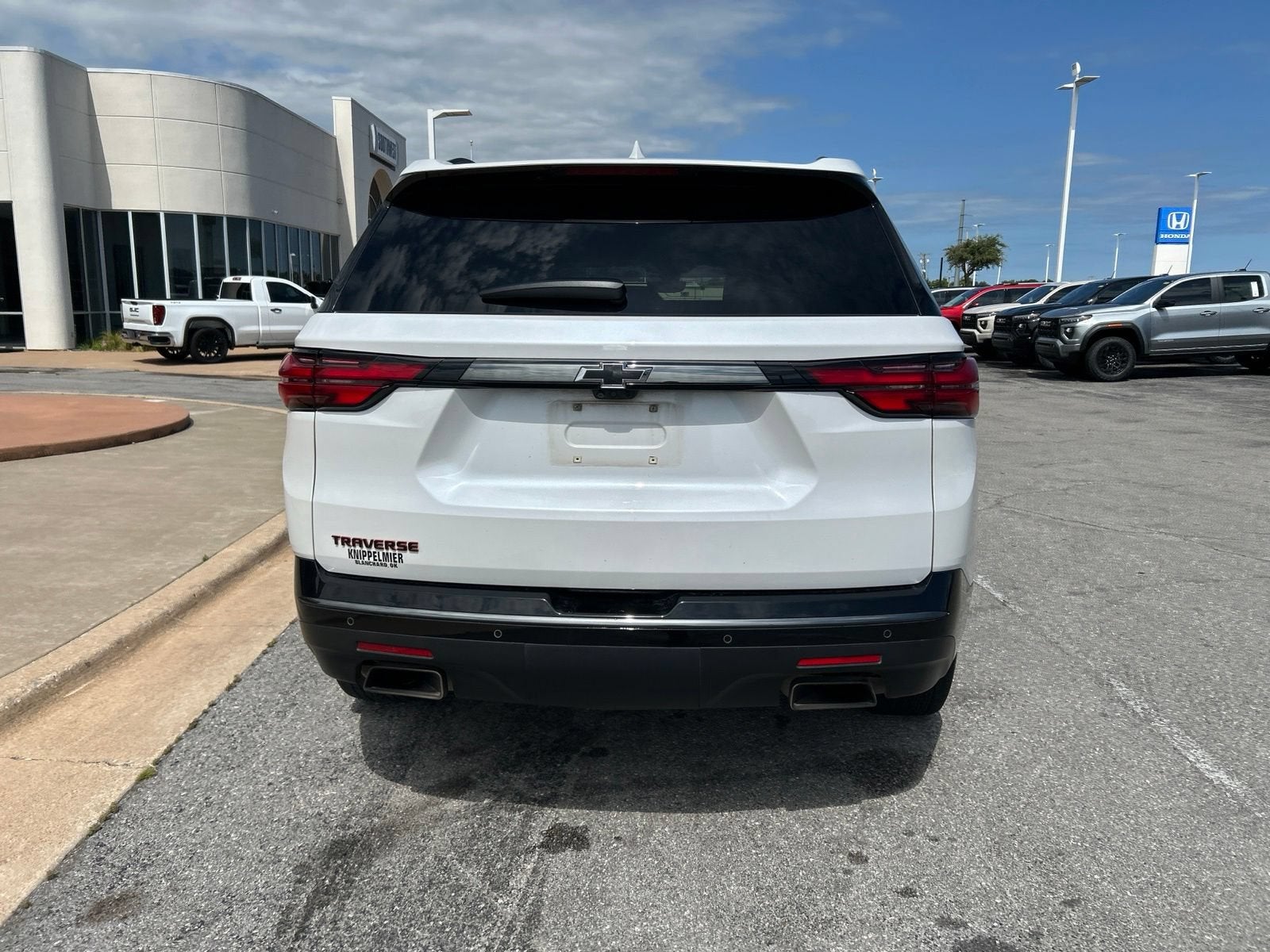 2023 Chevrolet Traverse Premier