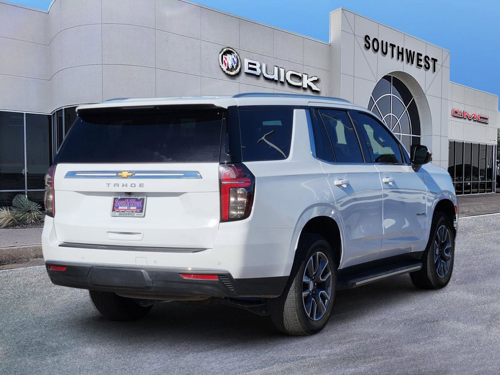 2024 Chevrolet Tahoe LS