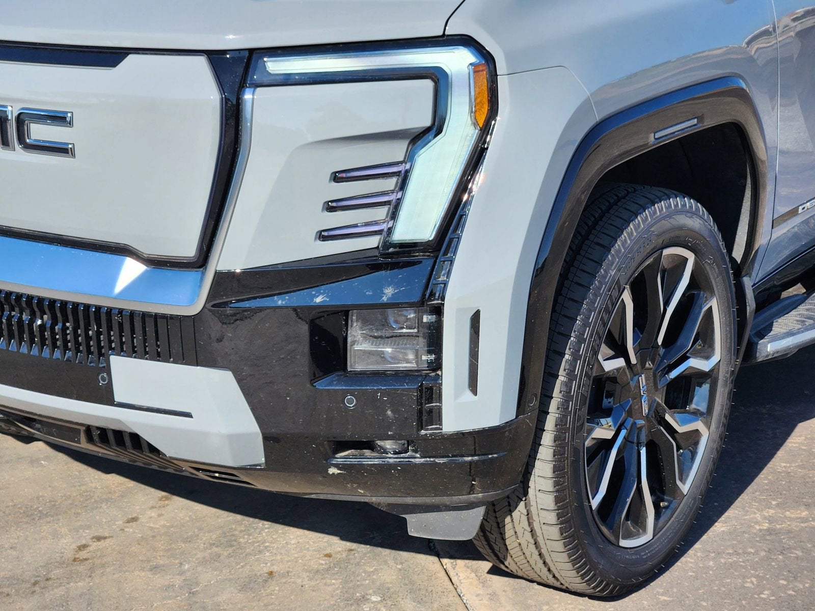 2025 GMC Sierra EV Extended Range Denali