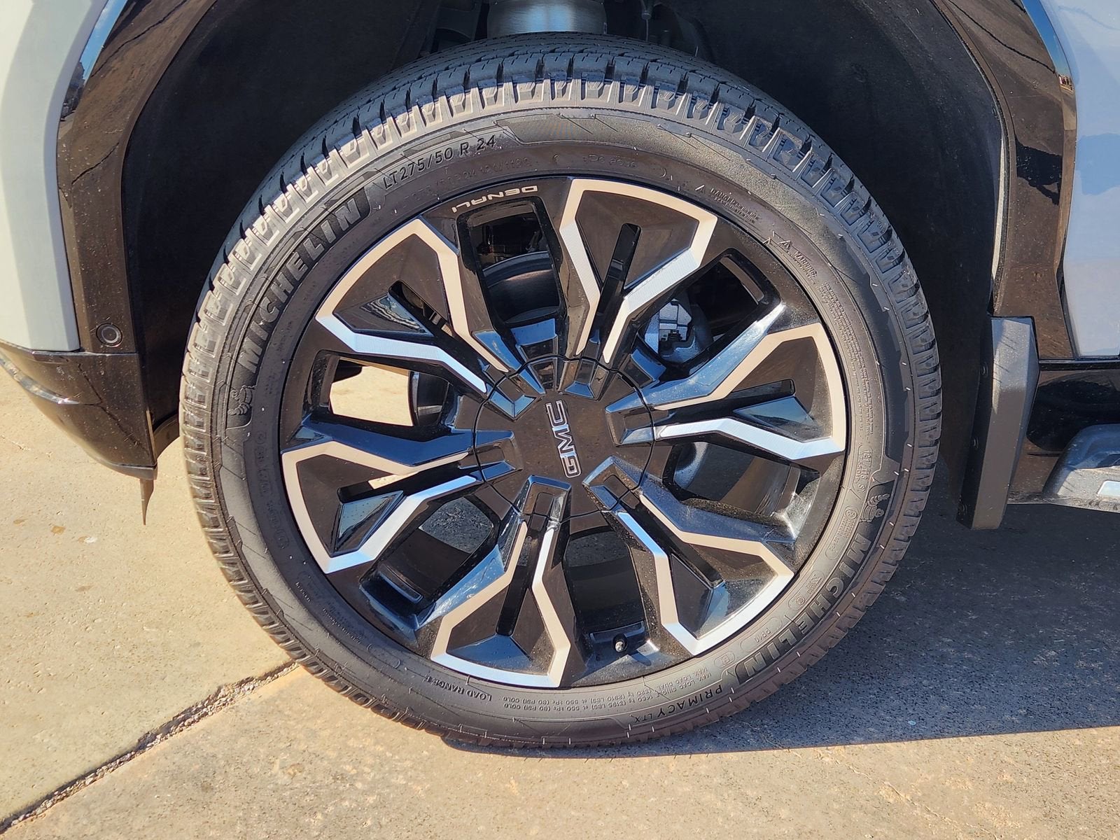 2025 GMC Sierra EV Extended Range Denali