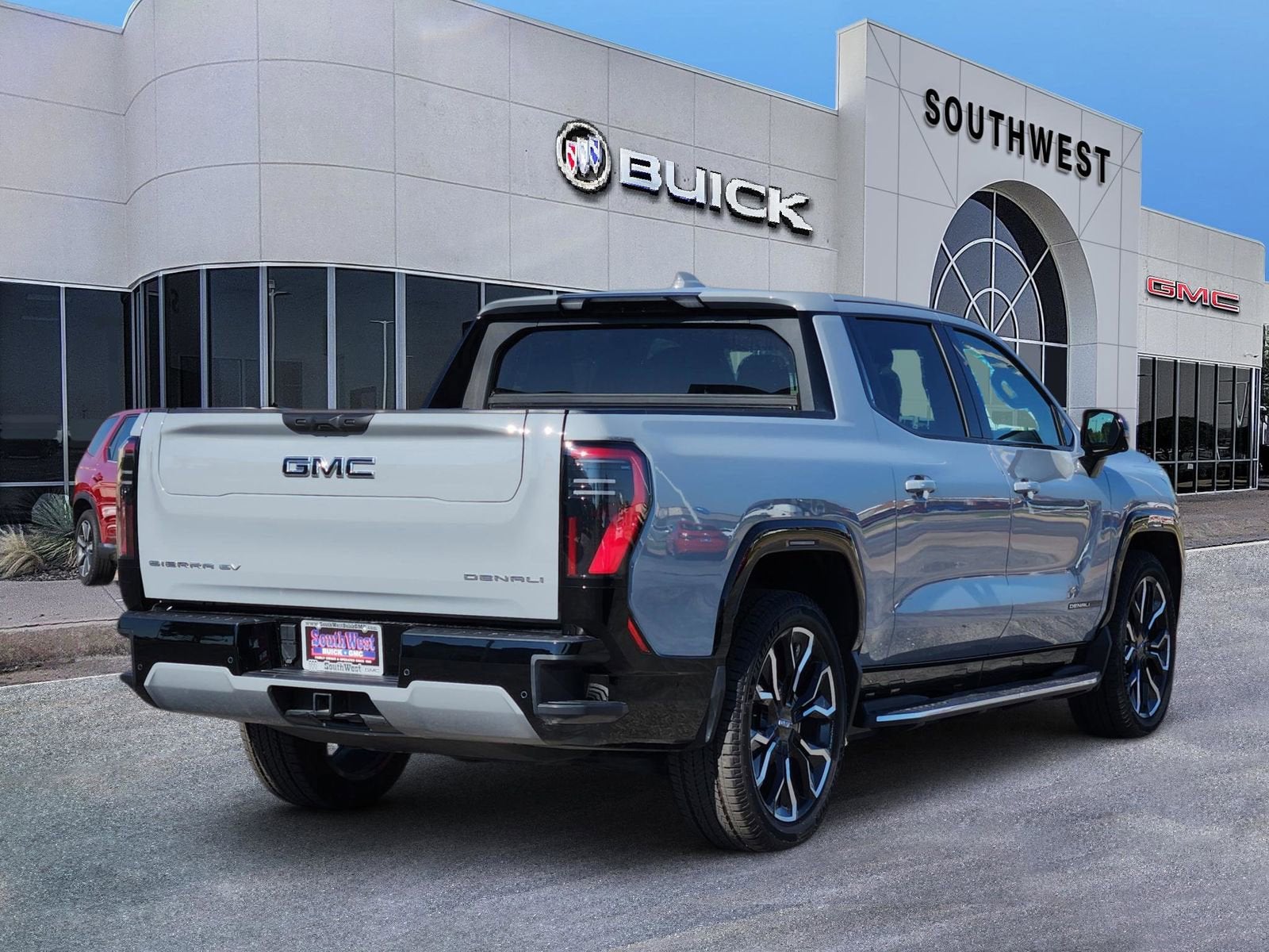 2025 GMC Sierra EV Extended Range Denali