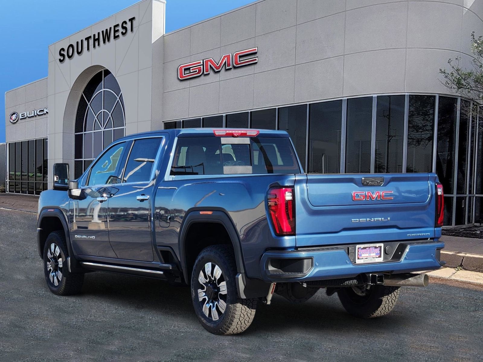 2026 GMC Sierra 2500 HD Denali