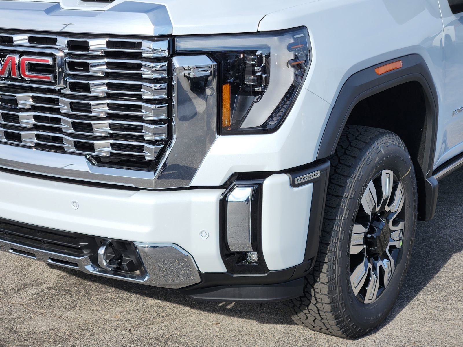 2026 GMC Sierra 2500 HD Denali