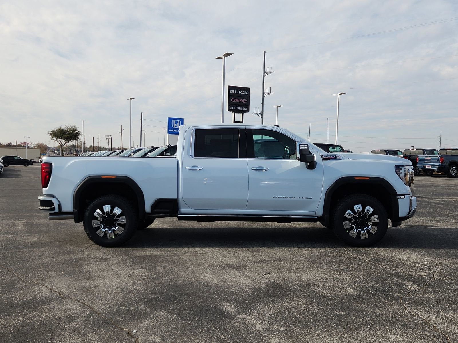 2026 GMC Sierra 2500 HD Denali