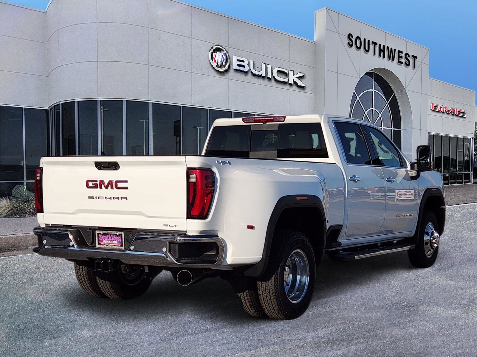 2026 GMC Sierra 3500 HD SLT DRW