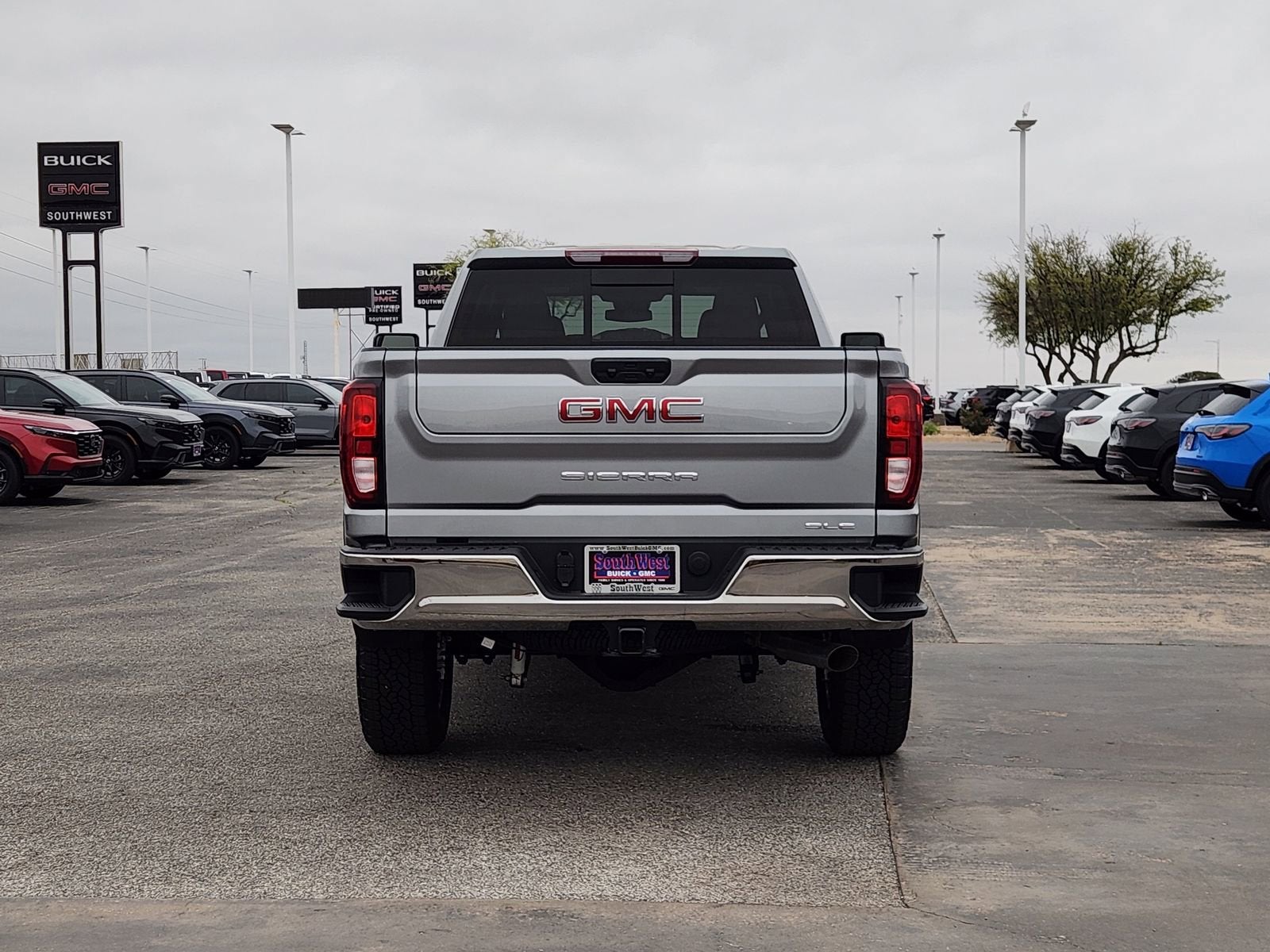 2026 GMC Sierra 2500 HD SLE