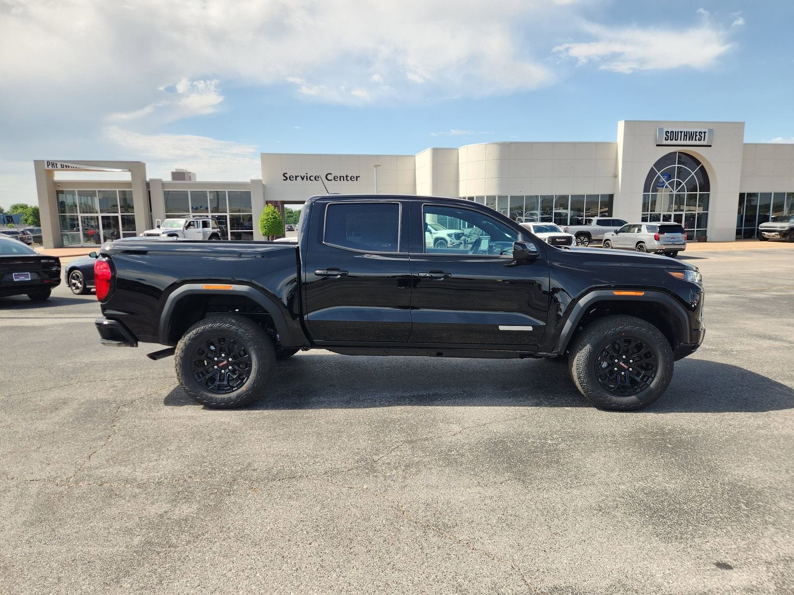 2026 GMC Canyon Elevation