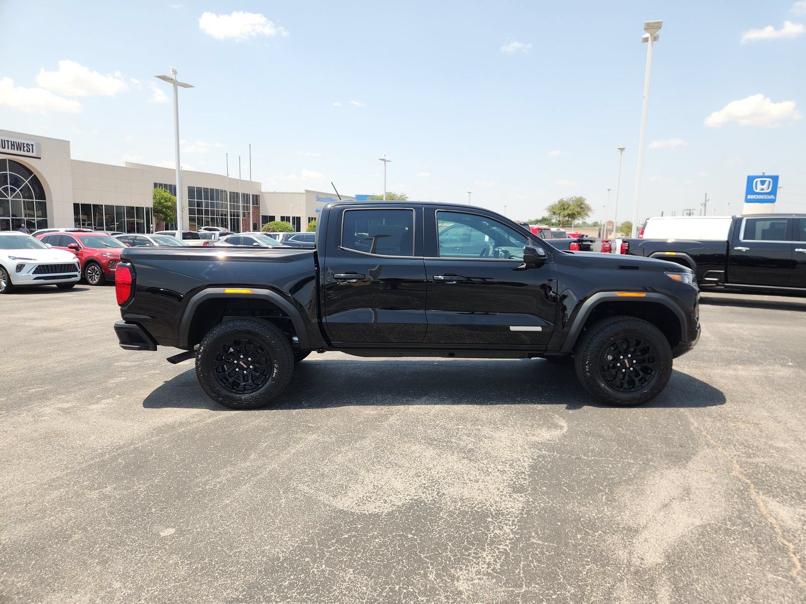 2026 GMC Canyon Elevation