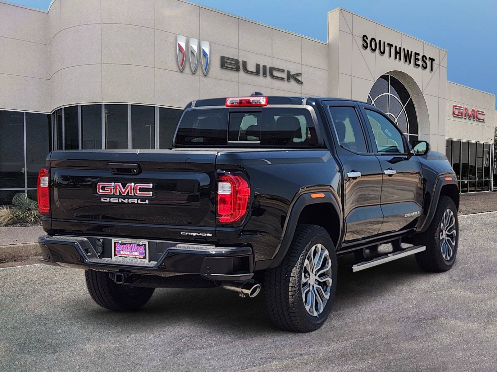 2026 GMC Canyon Denali