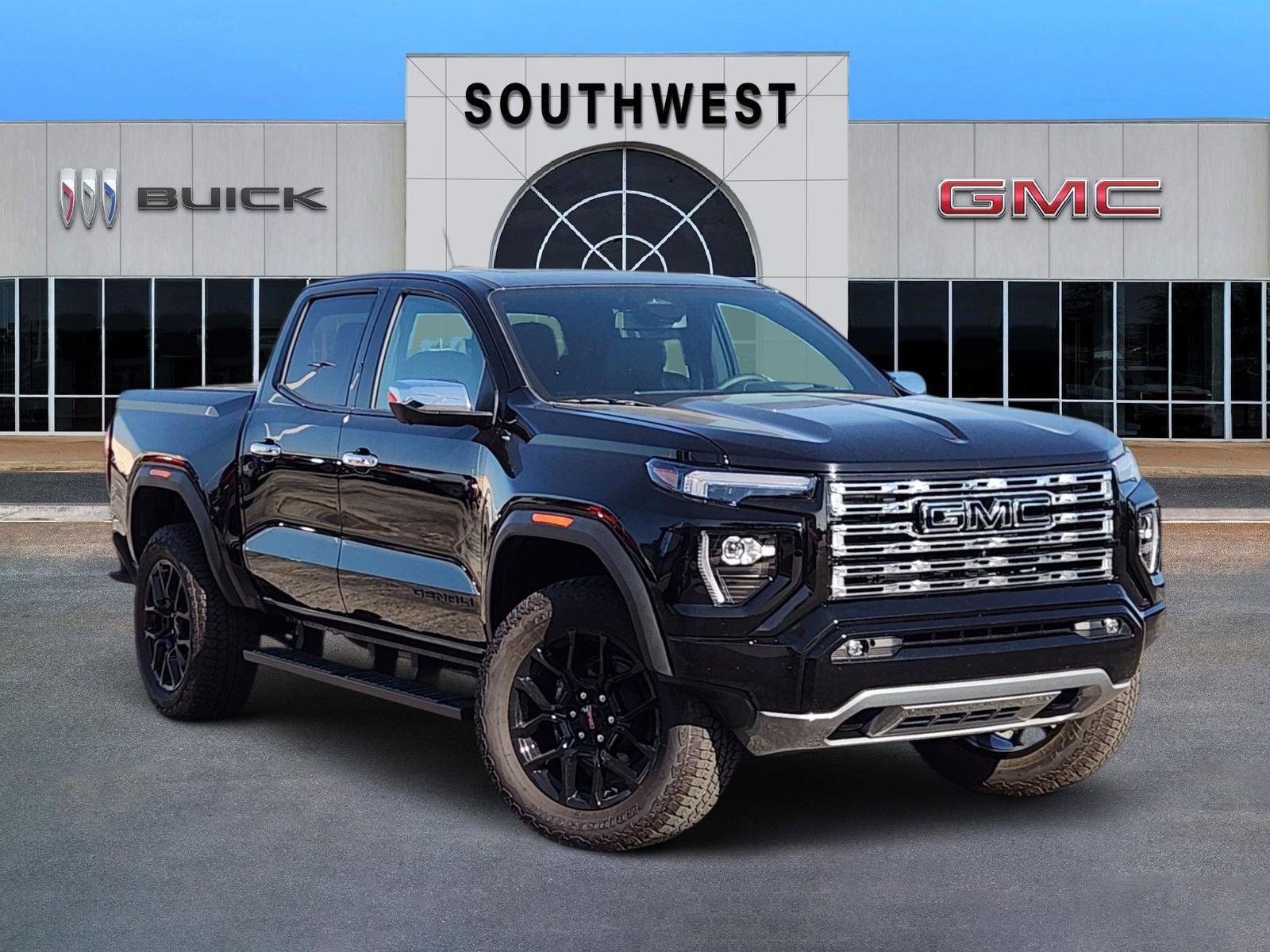 2026 GMC Canyon 4WD Denali Crew Cab Short Box's photo
