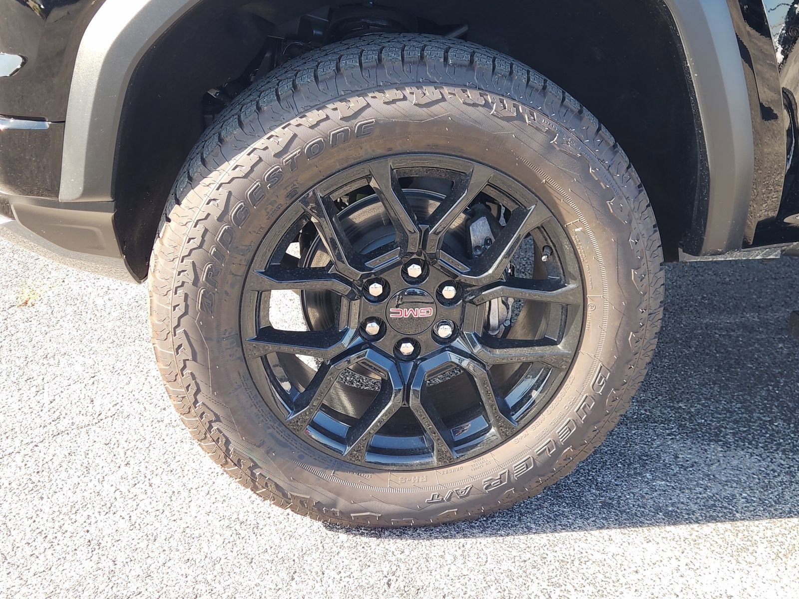 2026 GMC Canyon Denali - Photo 14