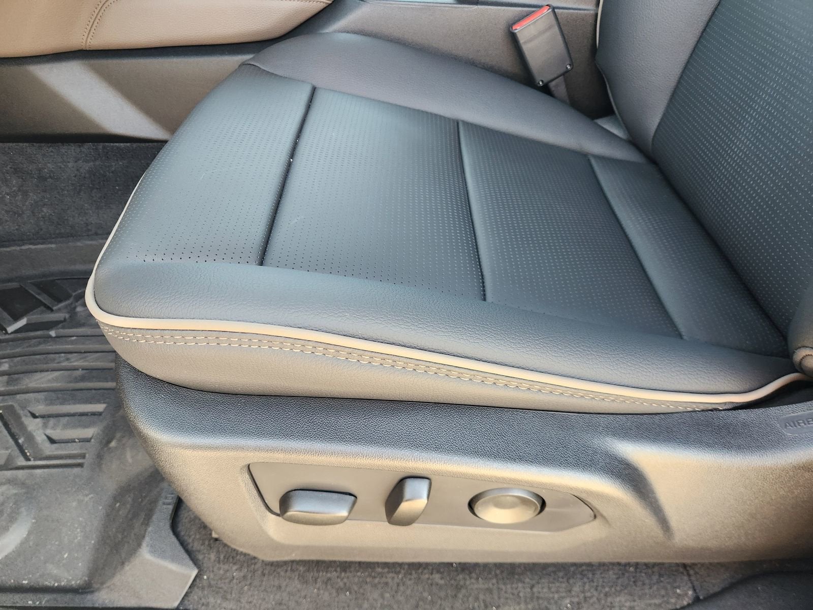 2026 GMC Canyon Denali - Photo 29