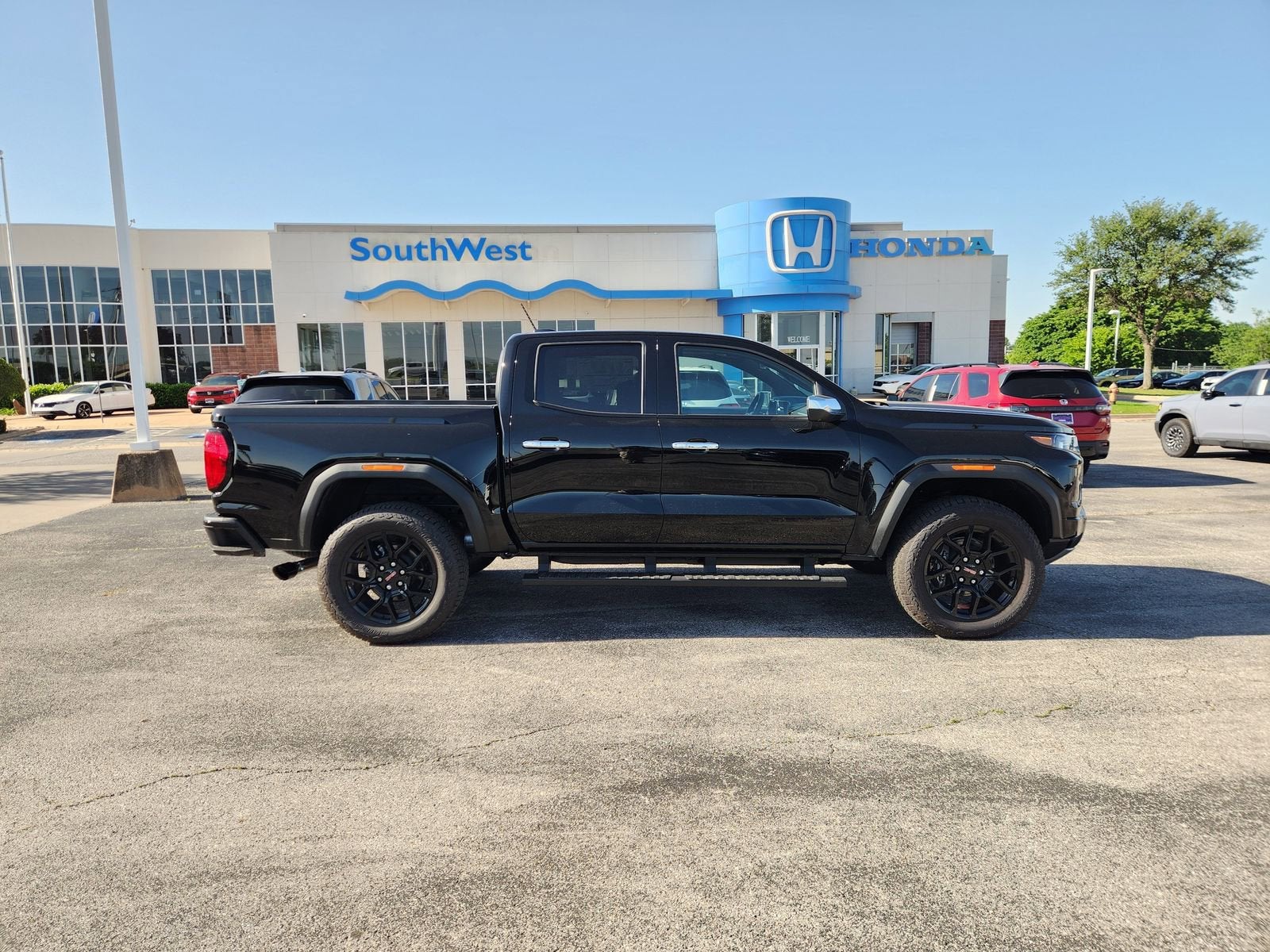 2026 GMC Canyon Denali - Photo 7