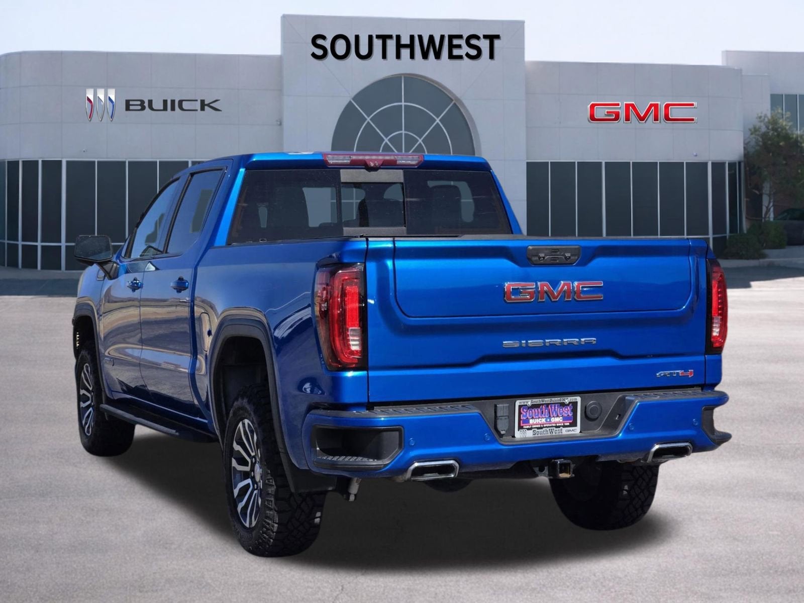 2022 GMC Sierra 1500 AT4