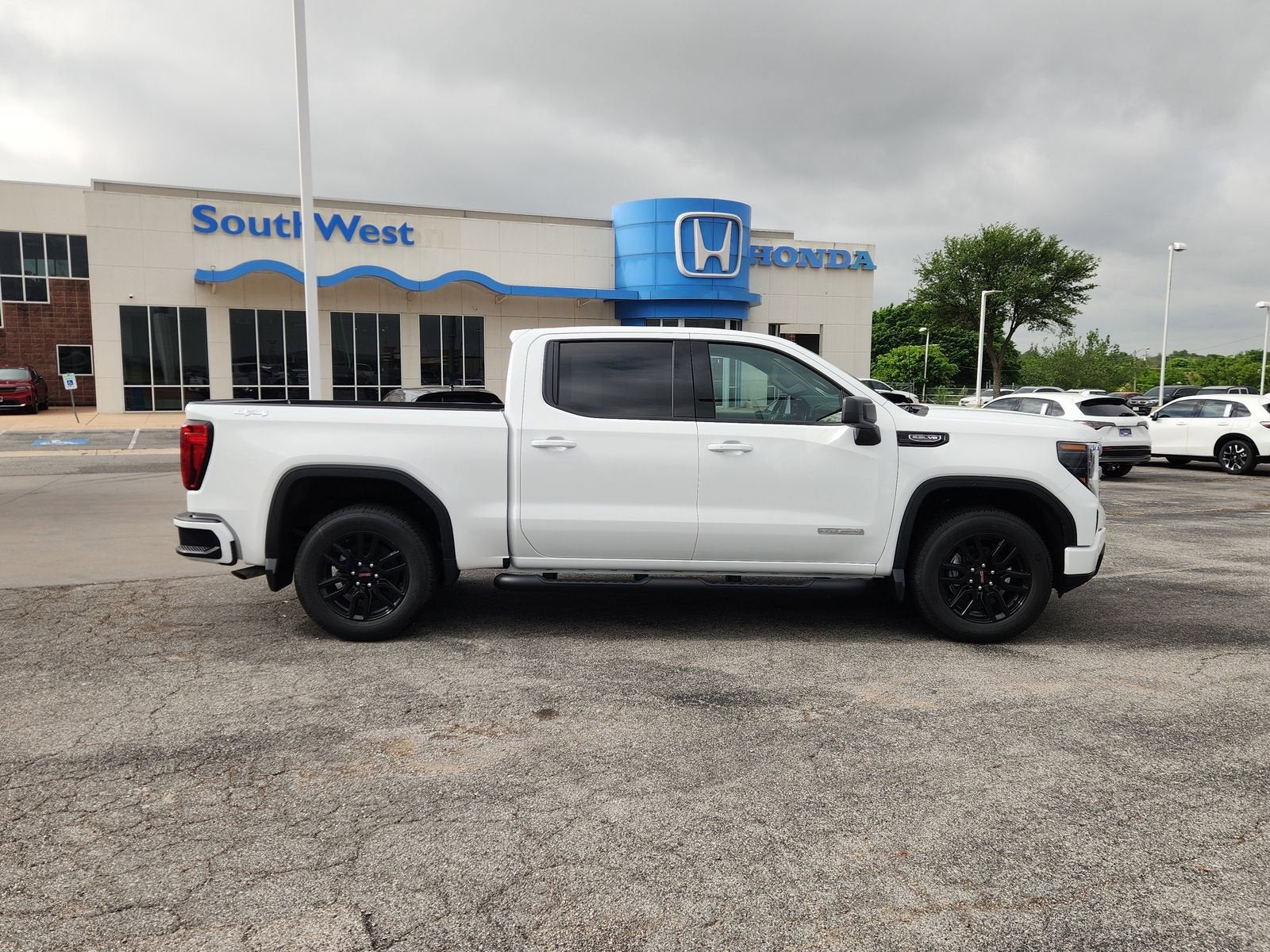 2026 GMC Sierra 1500 Elevation - Photo 7
