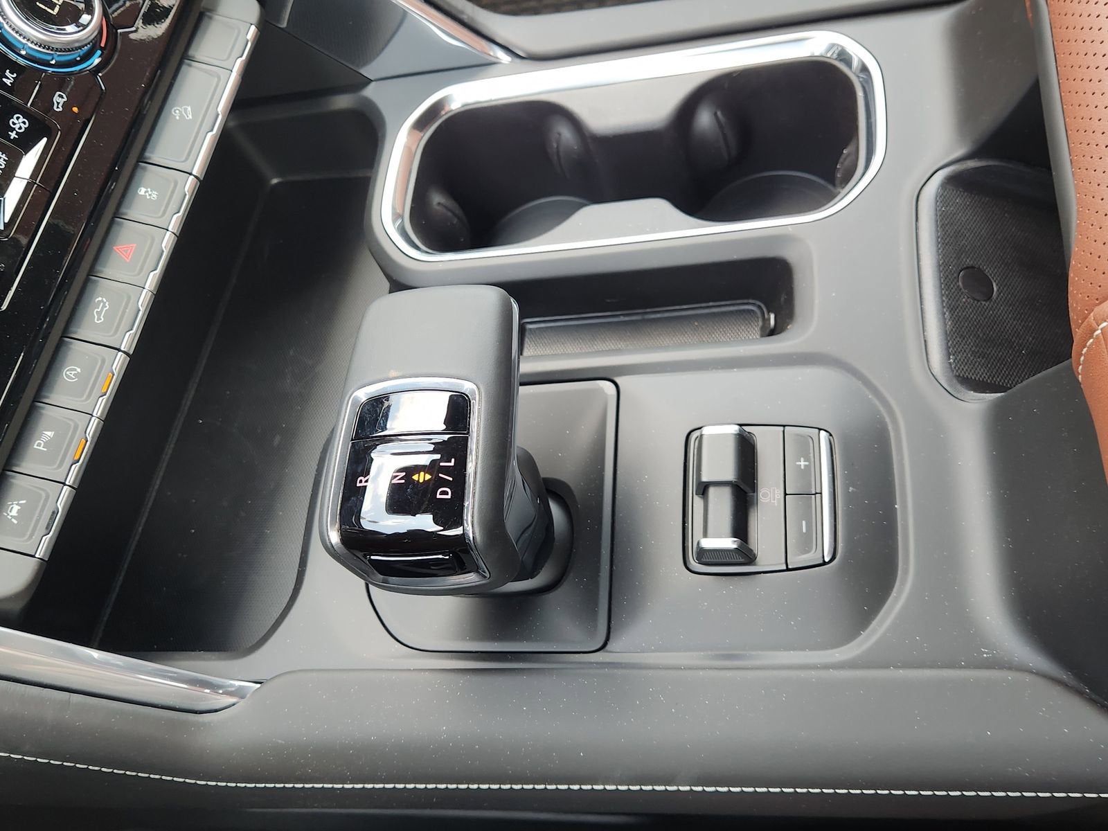2026 GMC Sierra 1500 Denali Ultimate - Photo 23