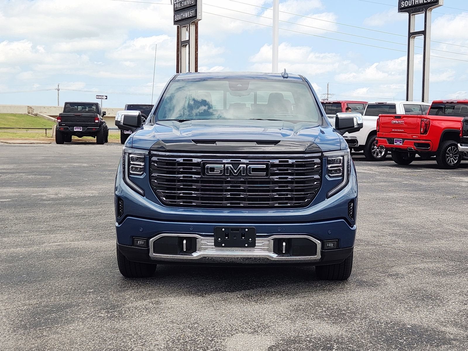 2026 GMC Sierra 1500 Denali Ultimate - Photo 6