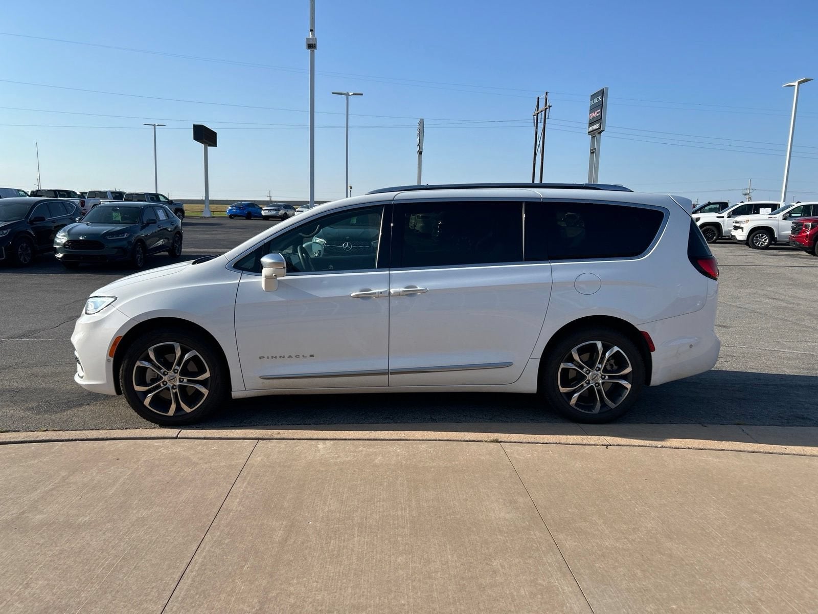 2022 Chrysler Pacifica Pinnacle