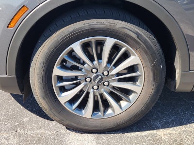 2022 Lincoln Nautilus Standard