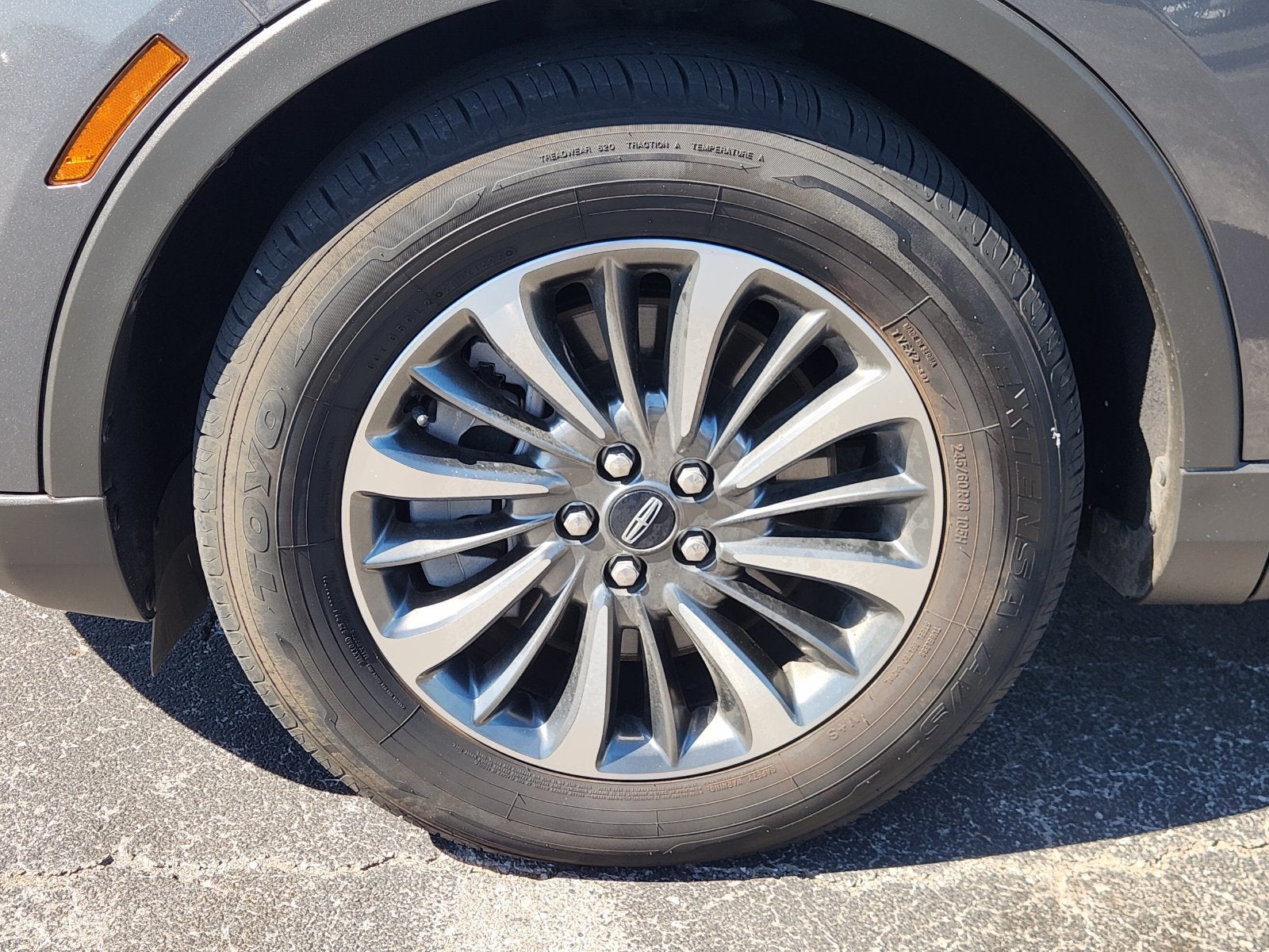 2022 Lincoln Nautilus Standard