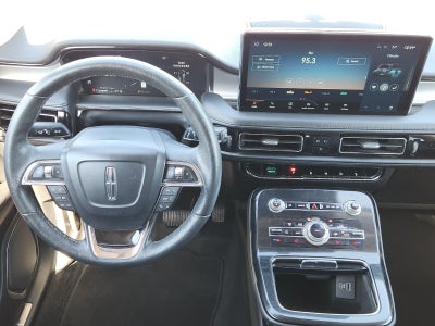 2022 Lincoln Nautilus Standard