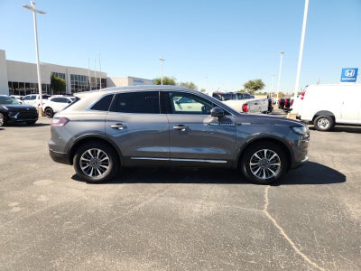 2022 Lincoln Nautilus Standard
