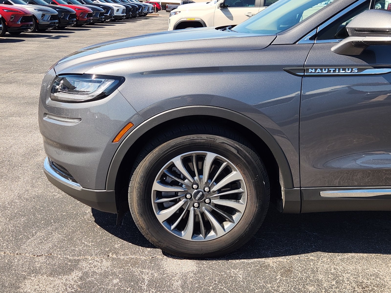 2022 Lincoln Nautilus Standard