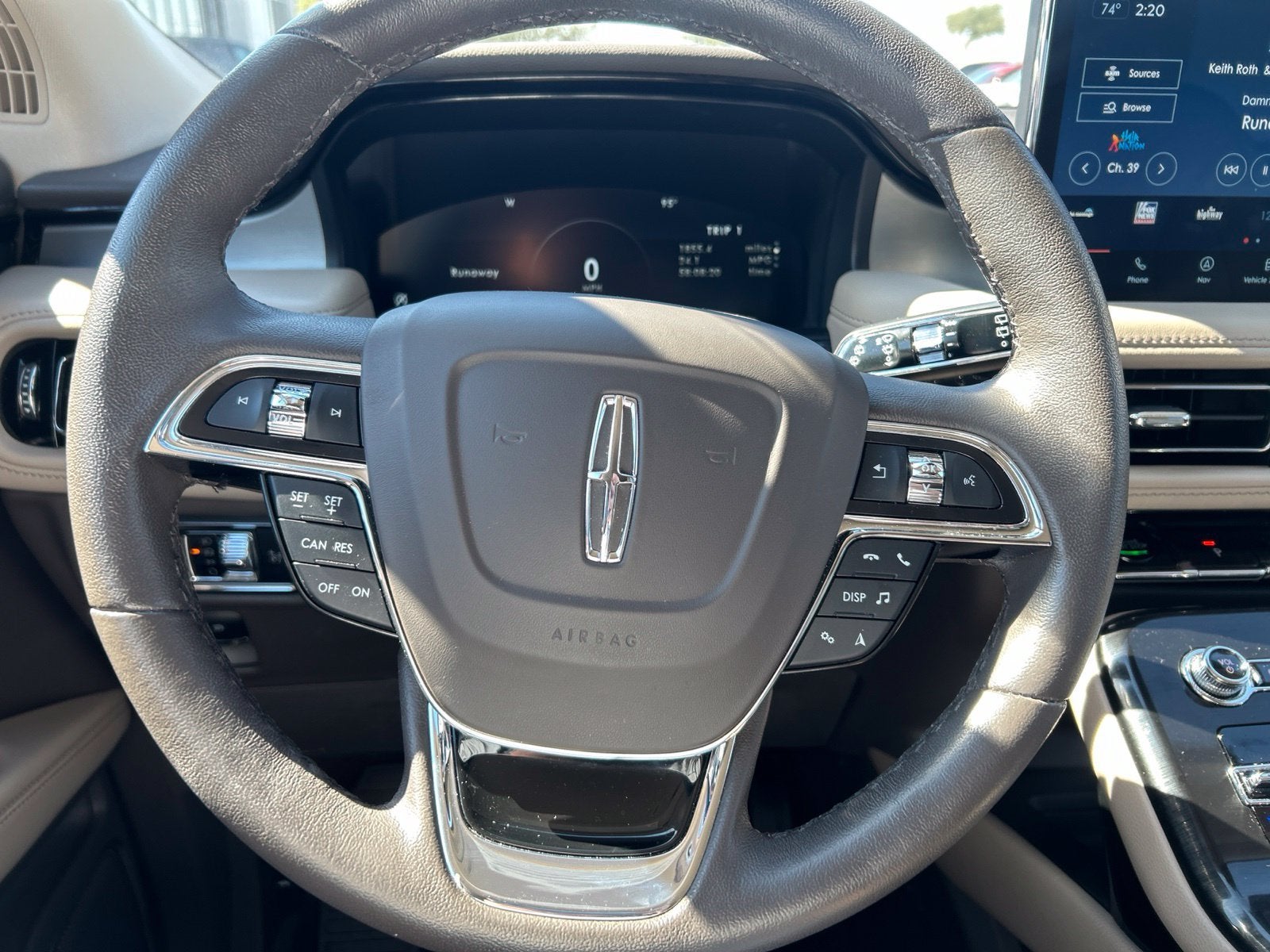 2023 Lincoln Nautilus Standard