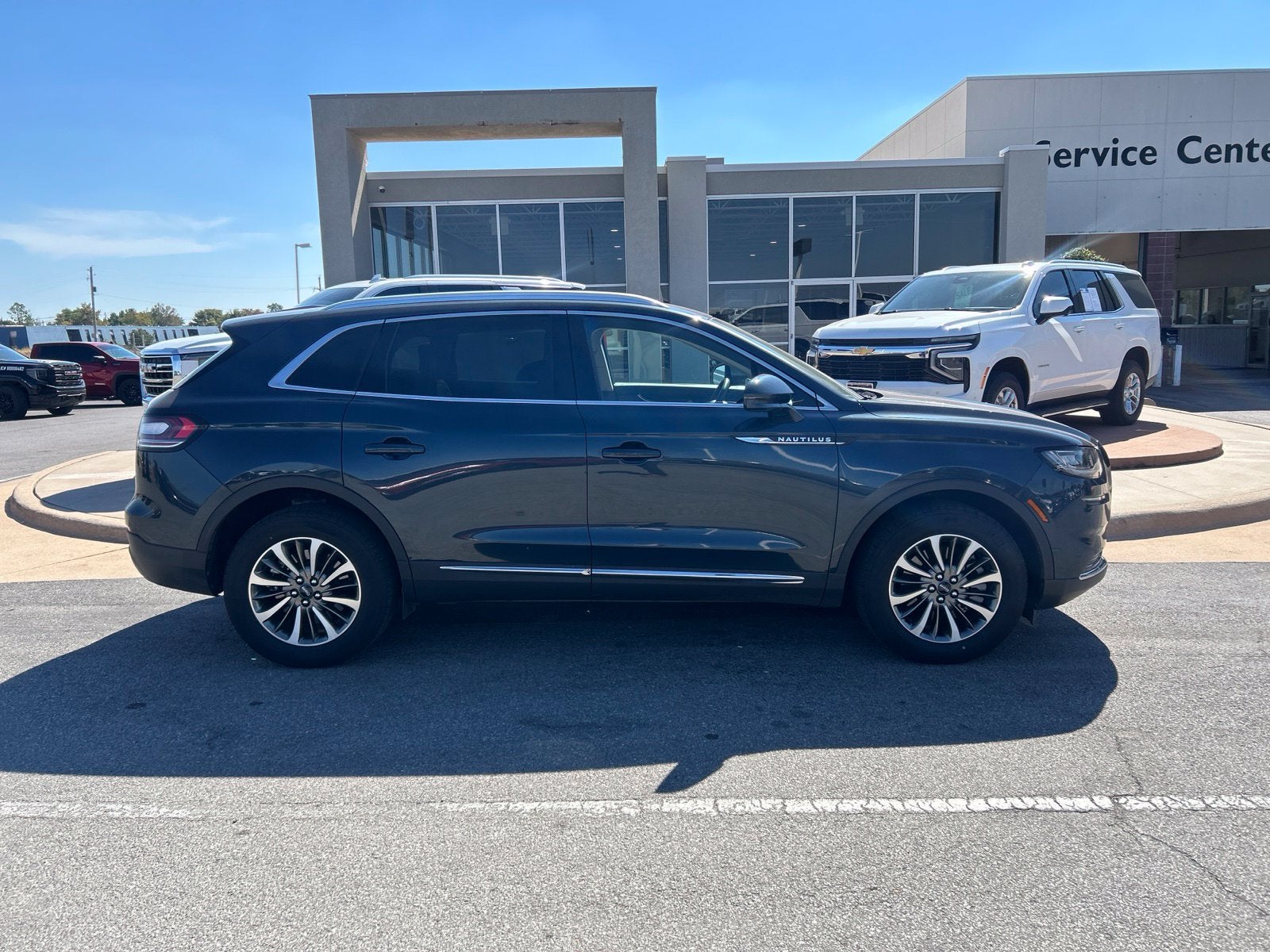 2023 Lincoln Nautilus Standard