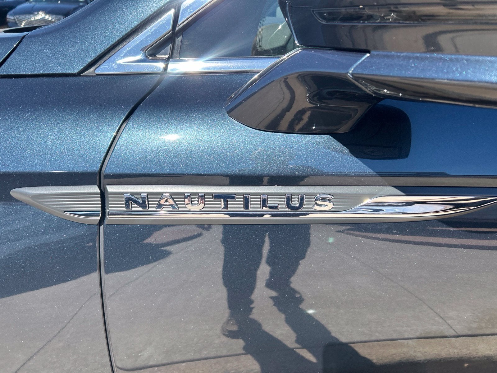 2023 Lincoln Nautilus Standard