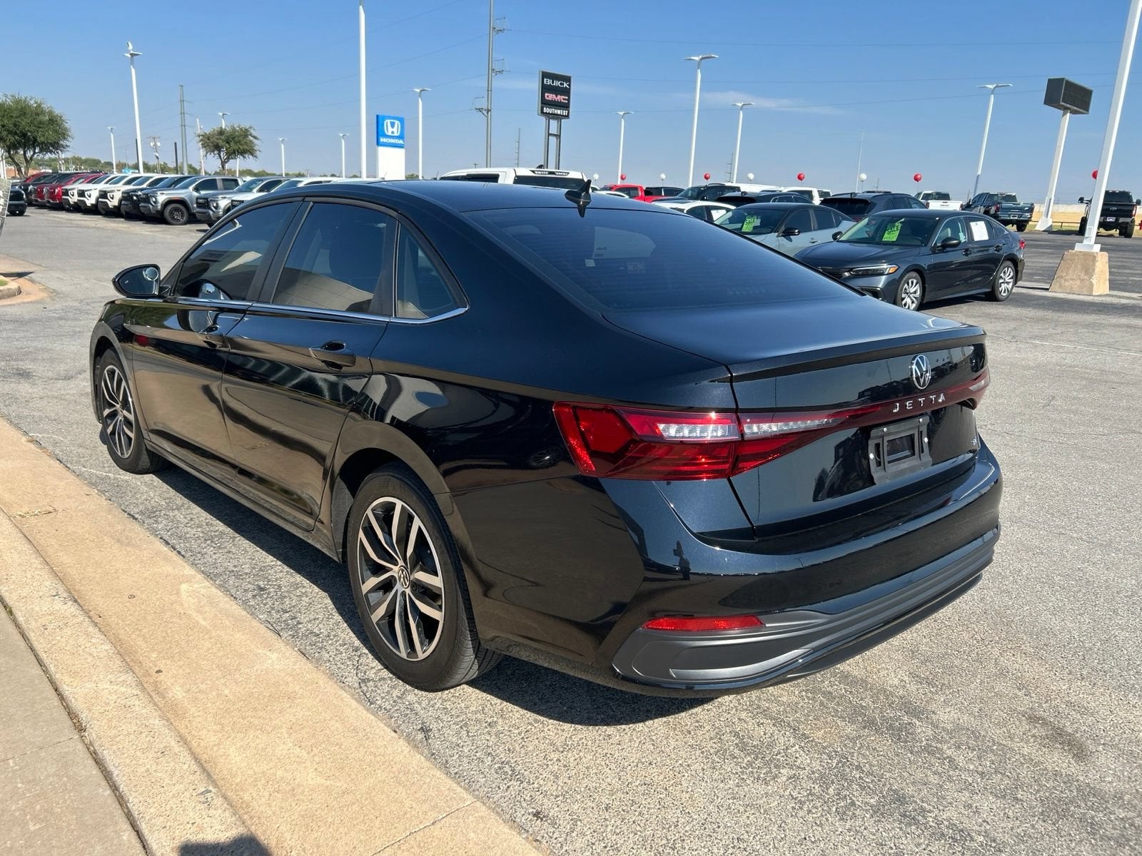 2025 Volkswagen Jetta SE