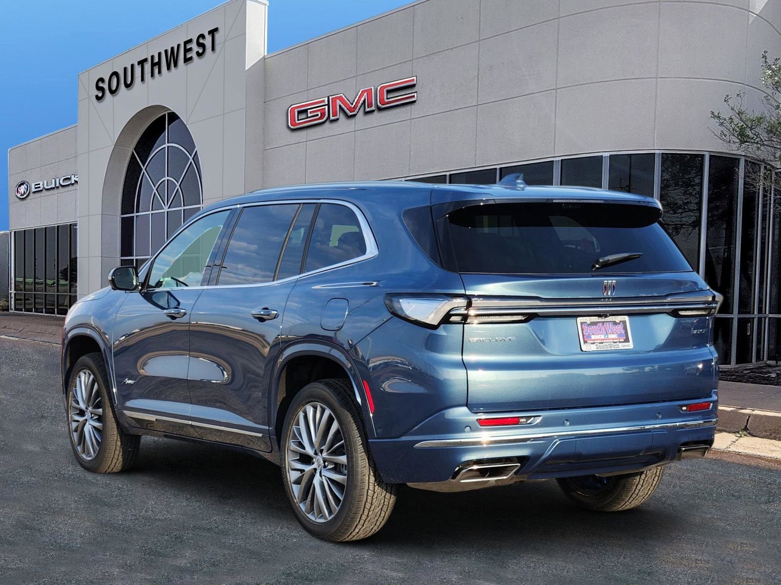 2026 Buick Enclave Avenir