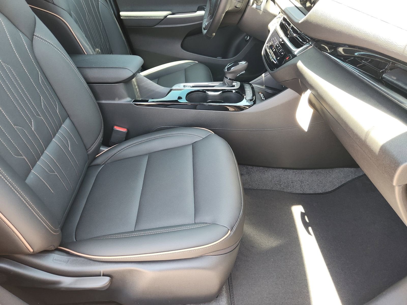2026 Buick Envista Avenir - Photo 17