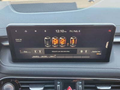 2022 Genesis G70 2.0T