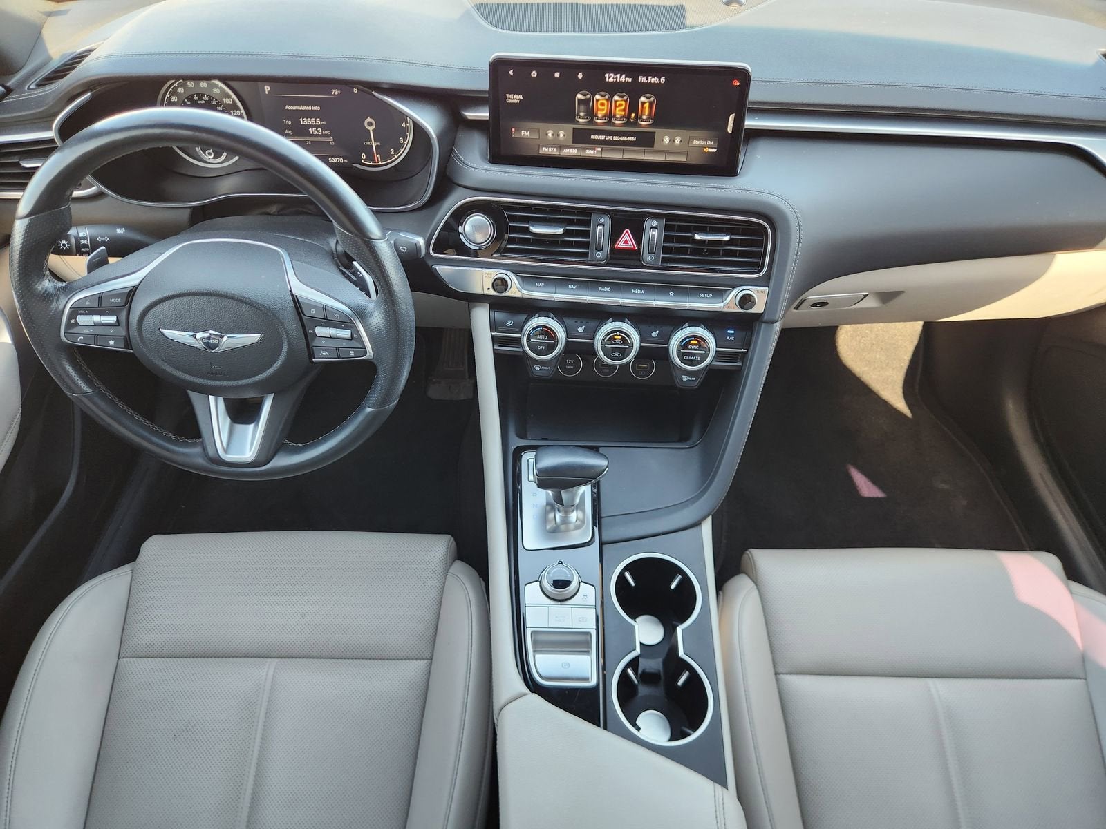 2022 Genesis G70 2.0T