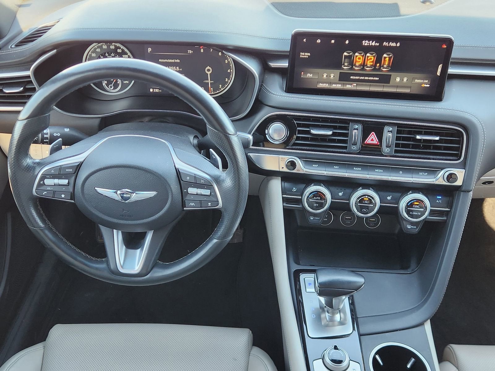 2022 Genesis G70 2.0T