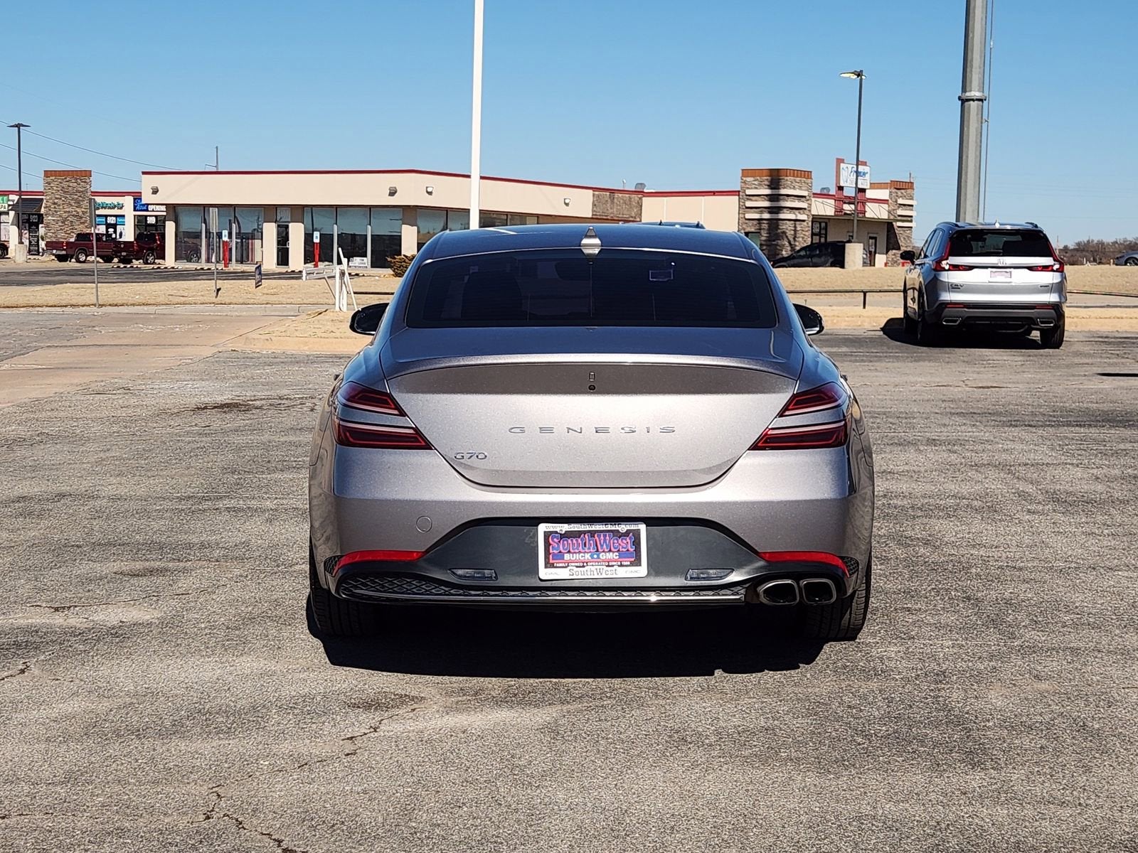 2022 Genesis G70 2.0T