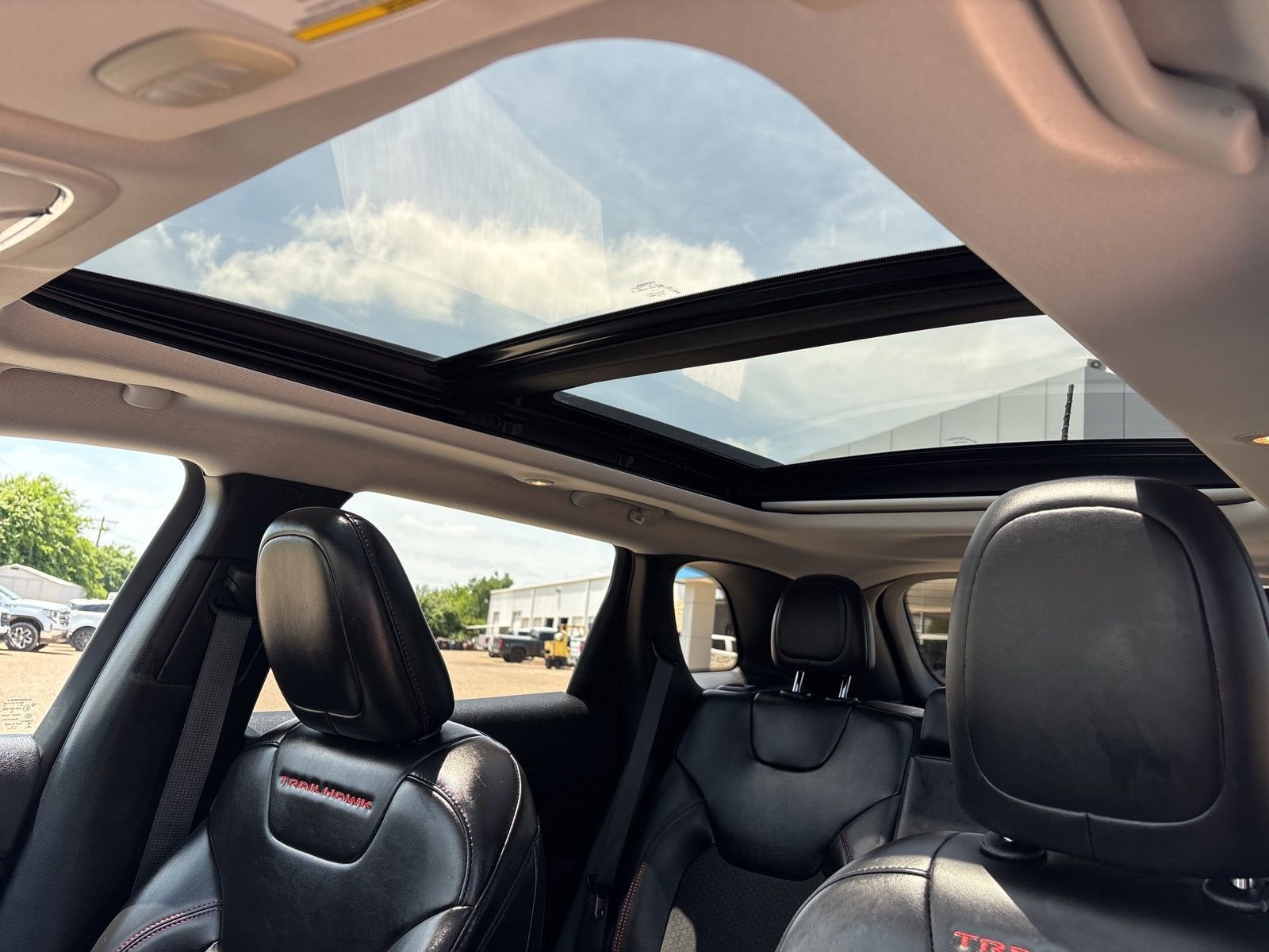 2019 Jeep Cherokee Trailhawk
