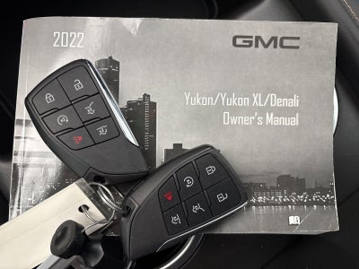 2022 GMC Yukon AT4