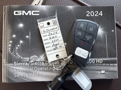 2024 GMC Sierra 2500 HD Denali