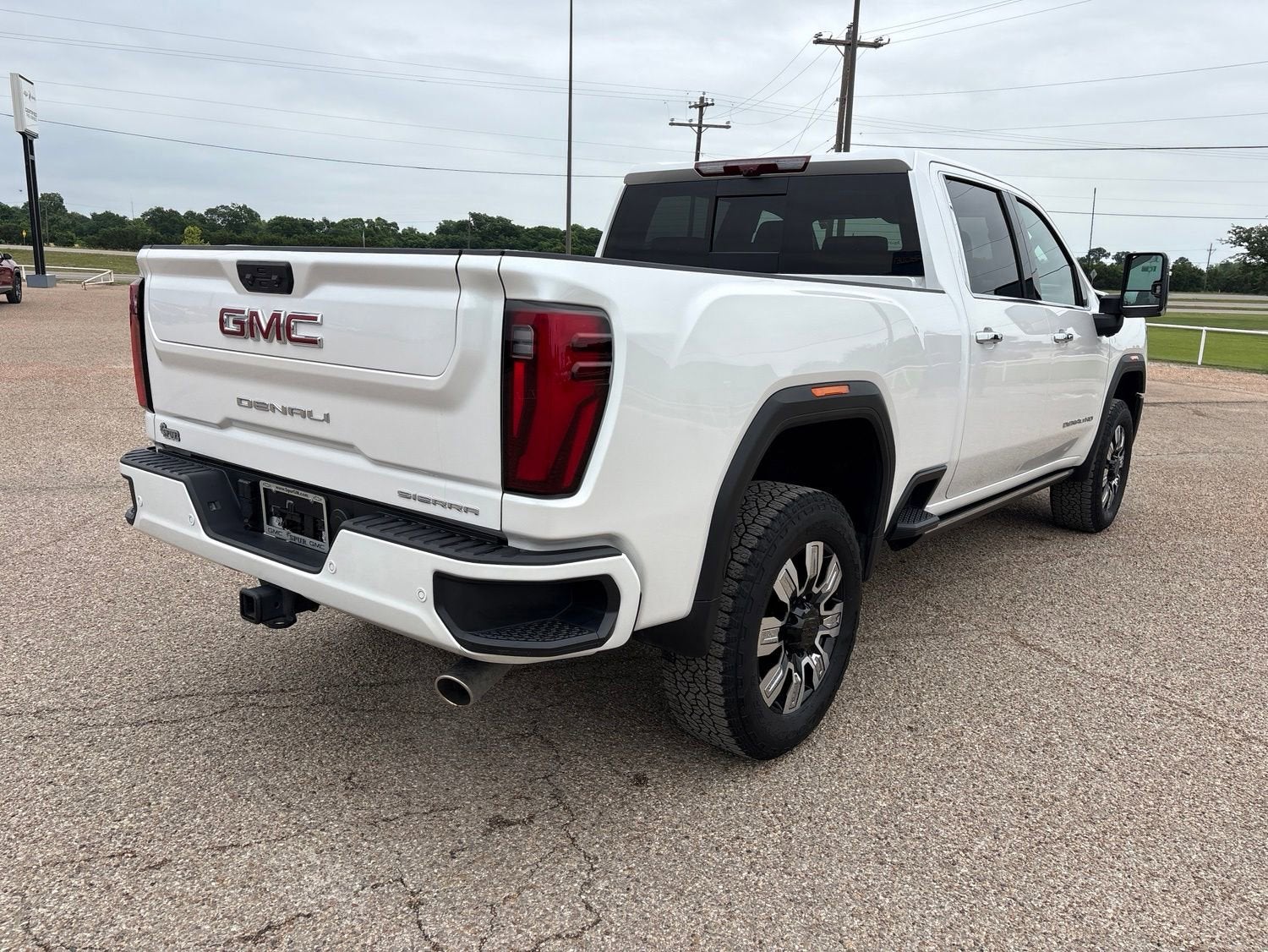 2025 GMC Sierra 2500 HD Denali
