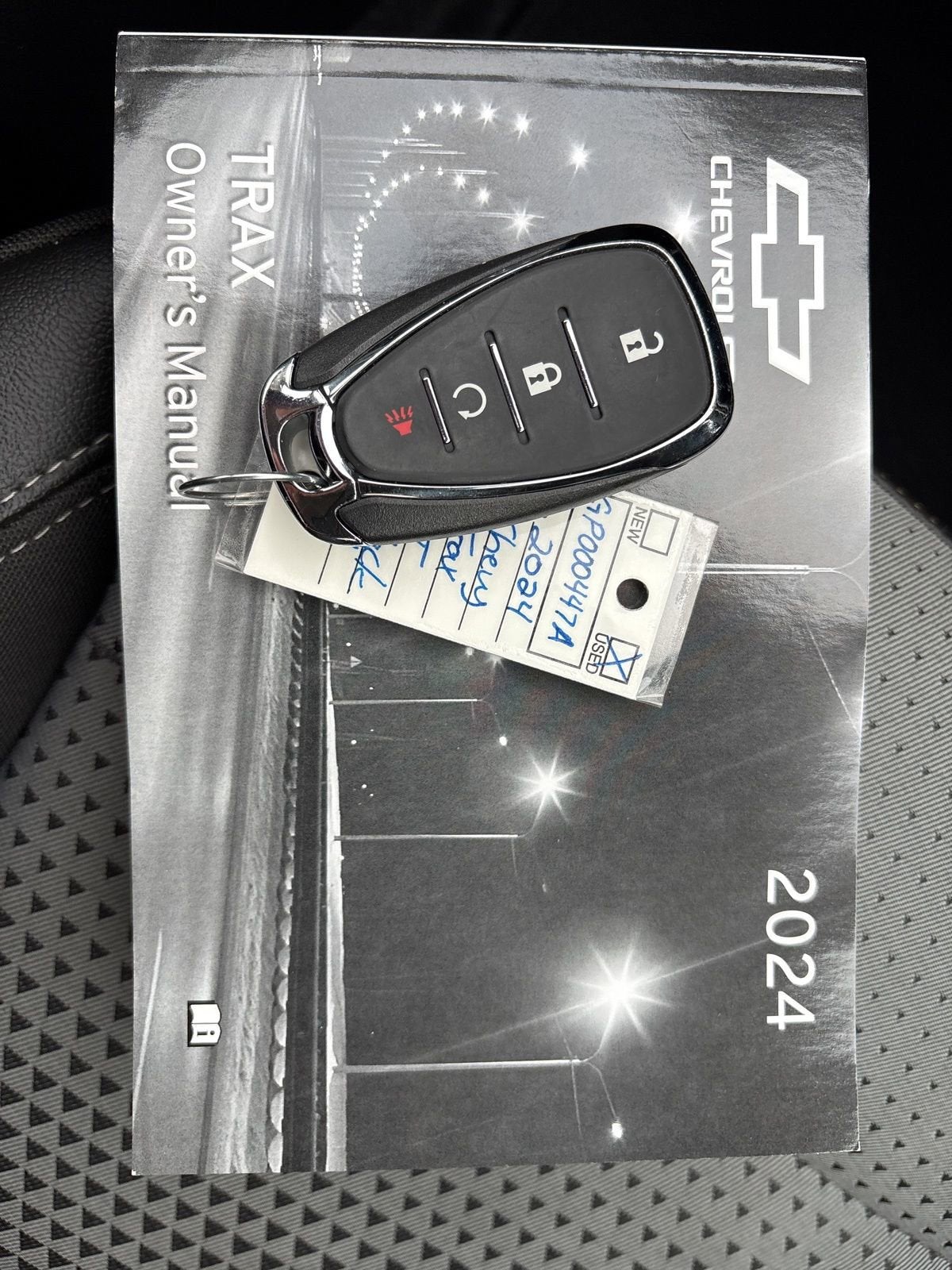 2024 Chevrolet Trax LT