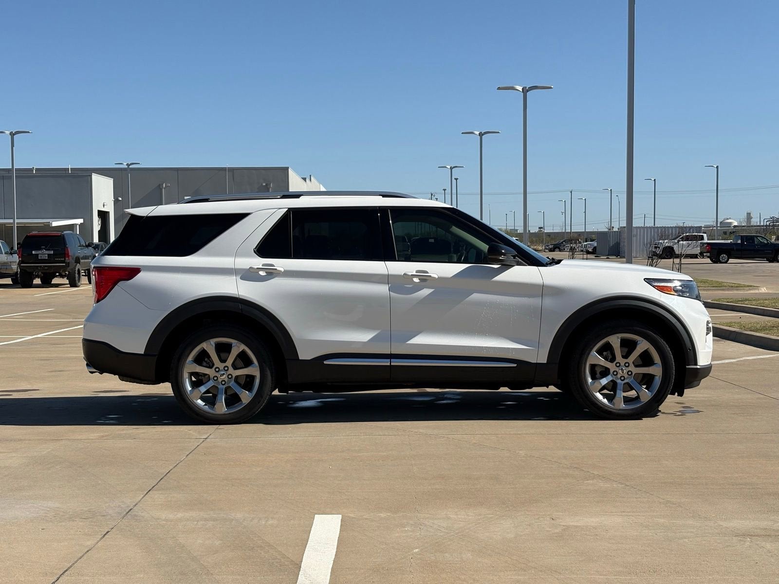 2020 Ford Explorer Platinum