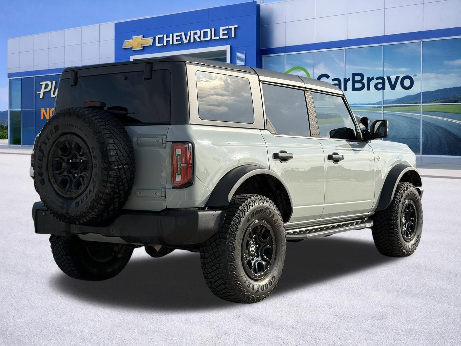 2023 Ford Bronco Base