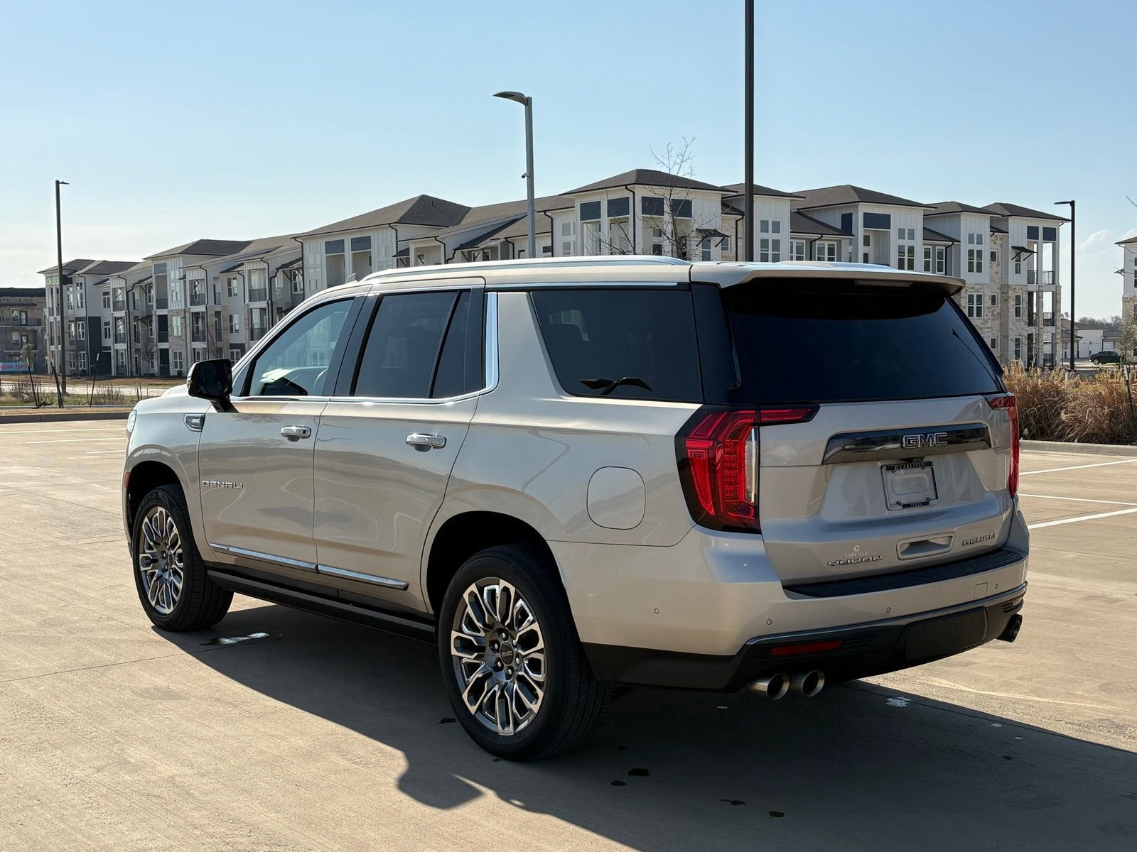 2023 GMC Yukon Denali Ultimate