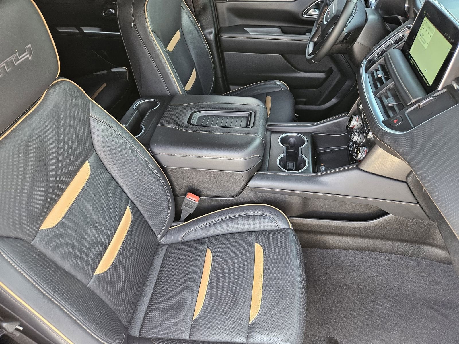 2024 GMC Yukon XL AT4