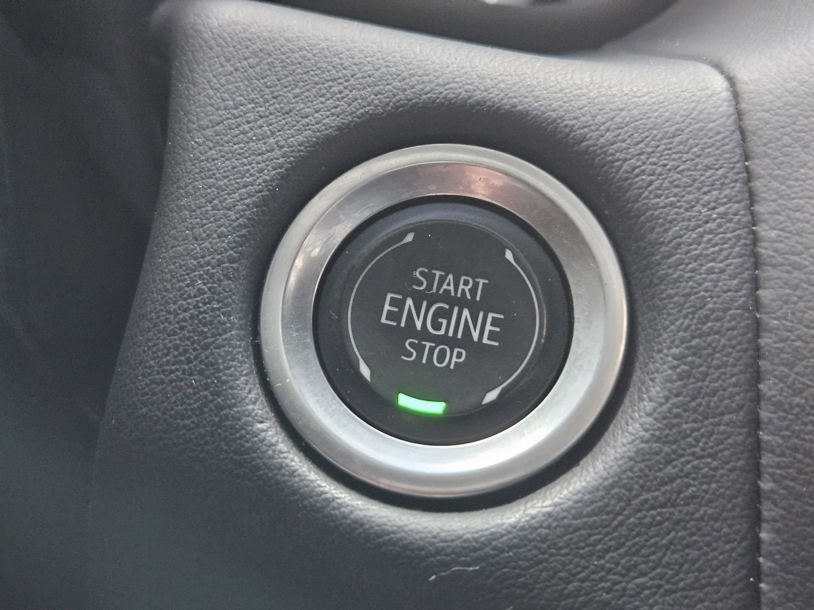 2024 GMC Yukon XL AT4