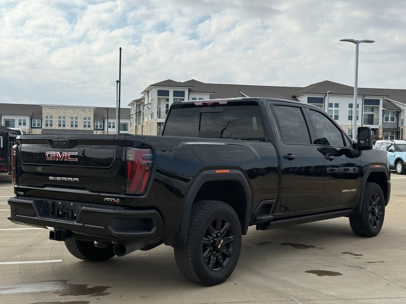 2025 GMC Sierra 2500 HD AT4