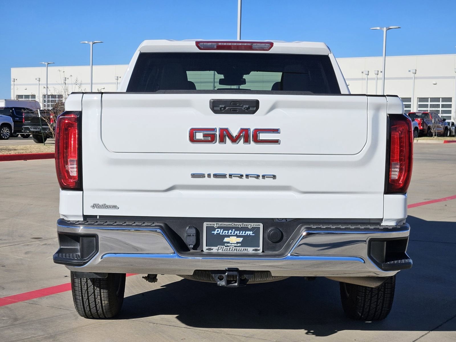 2024 GMC Sierra 1500 SLT
