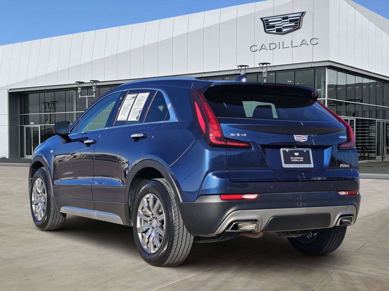 2019 Cadillac XT4 FWD Premium Luxury